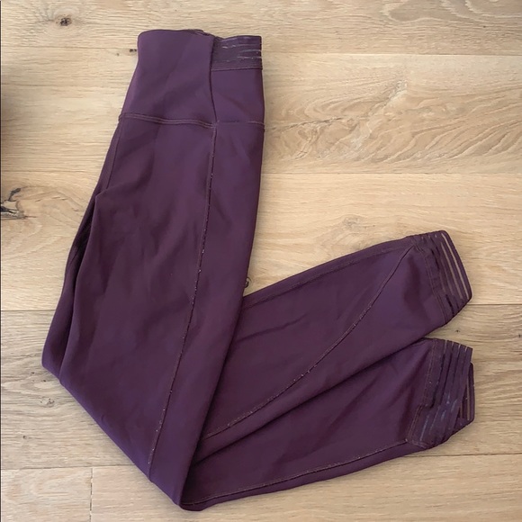 Lululemon 7/8 leggings - Picture 3 of 3